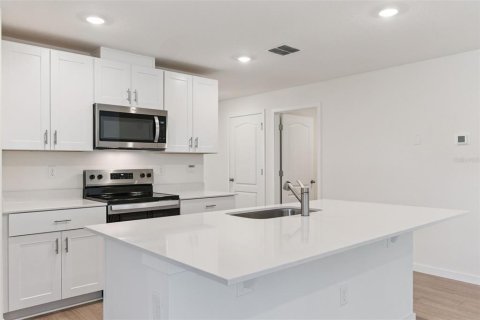 Villa ou maison à vendre à Ormond Beach, Floride: 5 chambres, 158.68 m2 № 2429013 - photo 11