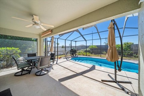 Casa en venta en Lake Wales, Florida, 2 dormitorios, 128.86 m2 № 2225203 - foto 3