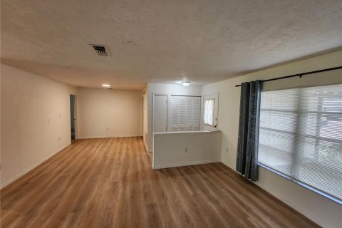 Villa ou maison à vendre à Sarasota, Floride: 3 chambres, 160.54 m2 № 1807544 - photo 16