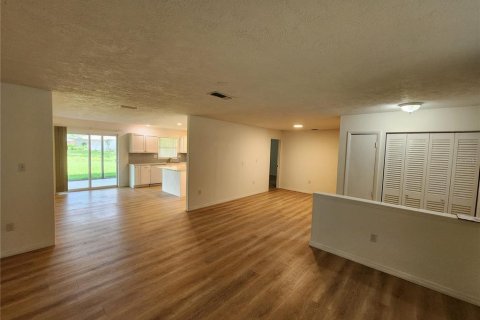 Villa ou maison à vendre à Sarasota, Floride: 3 chambres, 160.54 m2 № 1807544 - photo 18