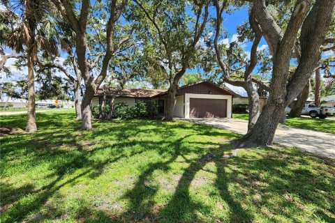 Villa ou maison à vendre à Sarasota, Floride: 3 chambres, 160.54 m2 № 1807544 - photo 1