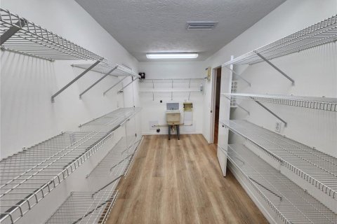 Villa ou maison à vendre à Sarasota, Floride: 3 chambres, 160.54 m2 № 1807544 - photo 24