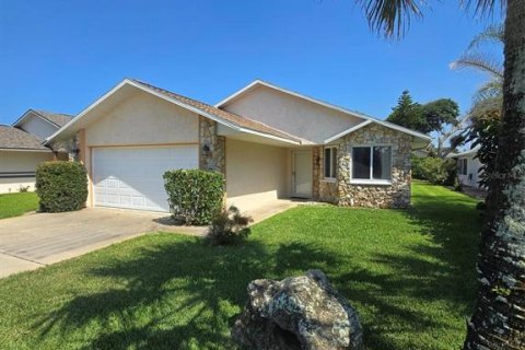 House in New Smyrna Beach, Florida 3 bedrooms, 148.83 sq.m. № 1242764 - photo 22