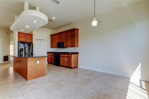 Townhouse in Tarpon Springs, Florida 3 bedrooms, 241.45 sq.m. № 1760288 - photo 16