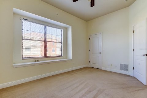 Townhouse in Tarpon Springs, Florida 3 bedrooms, 241.45 sq.m. № 1760288 - photo 24