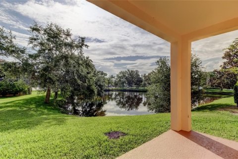 Townhouse in Tarpon Springs, Florida 3 bedrooms, 241.45 sq.m. № 1760288 - photo 5