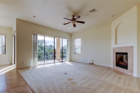 Townhouse in Tarpon Springs, Florida 3 bedrooms, 241.45 sq.m. № 1760288 - photo 11