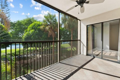 Copropriété à vendre à Pompano Beach, Floride: 1 chambre, 105.91 m2 № 1974602 - photo 11