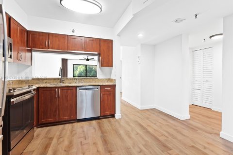 Copropriété à vendre à Pompano Beach, Floride: 1 chambre, 105.91 m2 № 1974602 - photo 18