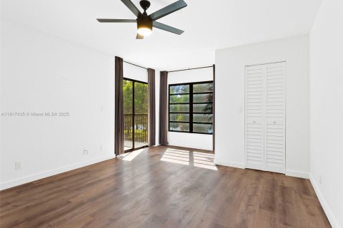 Copropriété à vendre à Pompano Beach, Floride: 1 chambre, 105.91 m2 № 1974602 - photo 23