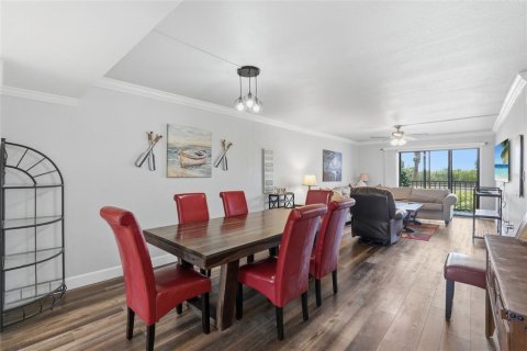 Condo in Port Charlotte, Florida, 2 bedrooms № 2166311 - photo 10