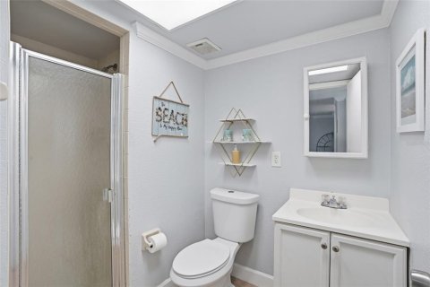 Condo in Port Charlotte, Florida, 2 bedrooms № 2166311 - photo 21