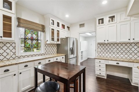 Villa ou maison à louer à Sanford, Floride: 4 chambres, 235.6 m2 № 2399264 - photo 6
