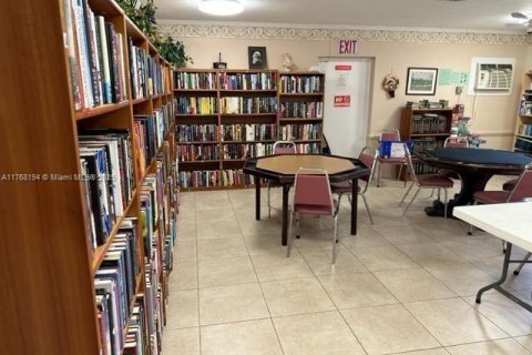 Condo in Margate, Florida, 1 bedroom  № 1704030 - photo 29