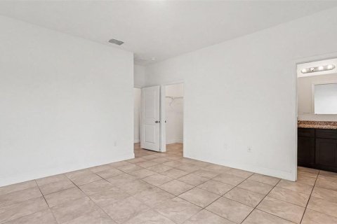 House in Ocala, Florida 4 bedrooms, 146.6 sq.m. № 2091678 - photo 11