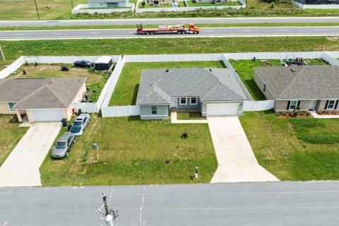 House in Ocala, Florida 4 bedrooms, 146.6 sq.m. № 2091678 - photo 30