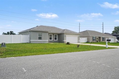 House in Ocala, Florida 4 bedrooms, 146.6 sq.m. № 2091678 - photo 27