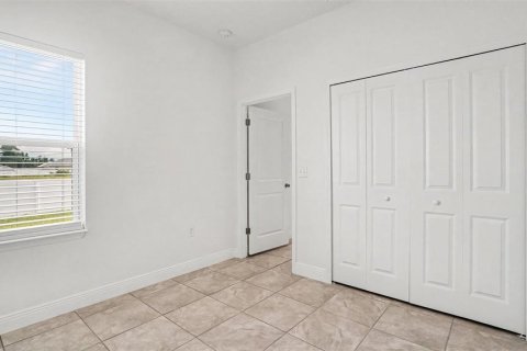 House in Ocala, Florida 4 bedrooms, 146.6 sq.m. № 2091678 - photo 14