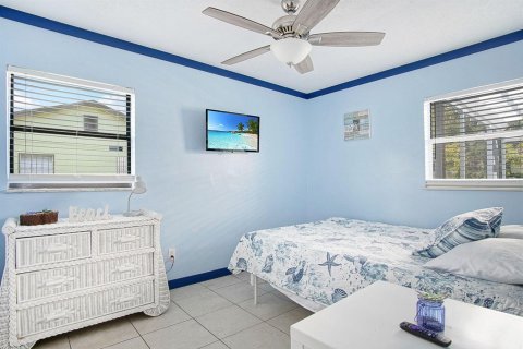 Casa en venta en St. Lucie, Florida, 4 dormitorios, 126.53 m2 № 2077871 - foto 16