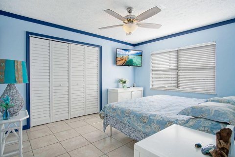 Casa en venta en St. Lucie, Florida, 4 dormitorios, 126.53 m2 № 2077871 - foto 10