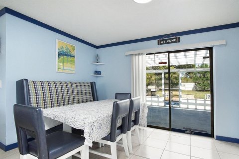 Casa en venta en St. Lucie, Florida, 4 dormitorios, 126.53 m2 № 2077871 - foto 5