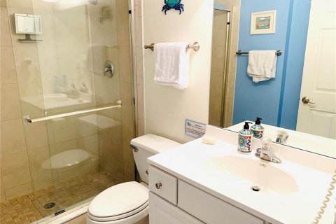 Condo in Indian Shores, Florida, 2 bedrooms  № 1565088 - photo 15