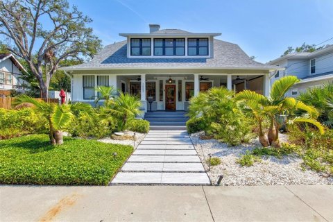 Casa en Bradenton, Florida 4 dormitorios, 261.06 m2 № 2127063