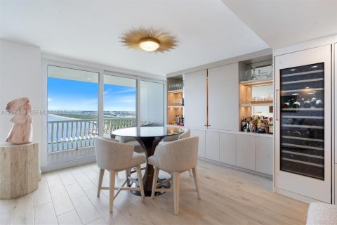 Copropriété à vendre à Fort Lauderdale, Floride: 2 chambres, 201.6 m2 № 2185988 - photo 18