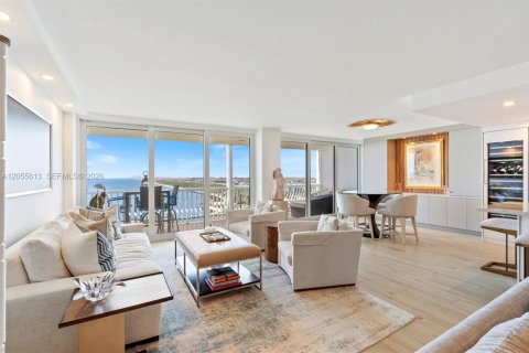 Copropriété à vendre à Fort Lauderdale, Floride: 2 chambres, 201.6 m2 № 2185988 - photo 3