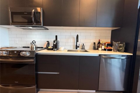 Condominio en venta en Miami, Florida, 41.06 m2 № 1748979 - foto 13