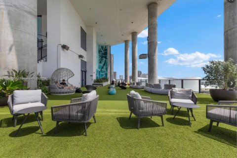 Condominio en venta en Miami, Florida, 41.06 m2 № 1748979 - foto 3