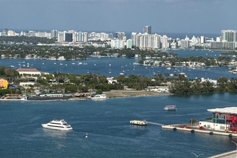 Condominio en venta en Miami, Florida, 41.06 m2 № 1748979 - foto 9