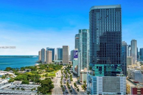 Condominio en venta en Miami, Florida, 41.06 m2 № 1748979 - foto 5