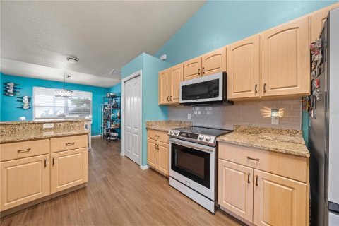 Villa ou maison à vendre à Ocala, Floride: 3 chambres, 167.04 m2 № 1884233 - photo 6