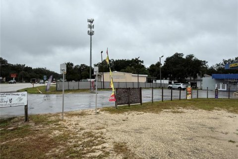 Immobilier commercial à vendre à Summerfield, Floride: 376.81 m2 № 2406279 - photo 9