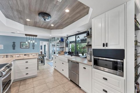 Casa en venta en Saint Petersburg, Florida, 3 dormitorios, 156.08 m2 № 1817475 - foto 10