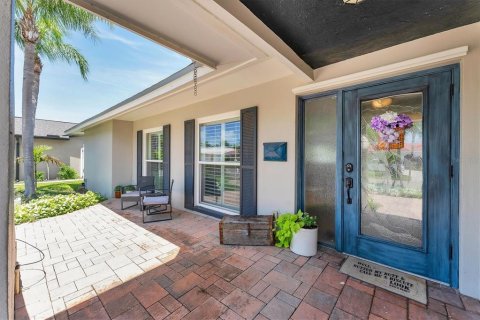 Casa en venta en Saint Petersburg, Florida, 3 dormitorios, 156.08 m2 № 1817475 - foto 5