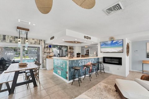 Casa en venta en Saint Petersburg, Florida, 3 dormitorios, 156.08 m2 № 1817475 - foto 8