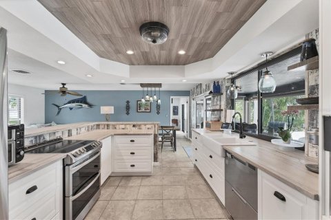 Casa en venta en Saint Petersburg, Florida, 3 dormitorios, 156.08 m2 № 1817475 - foto 11
