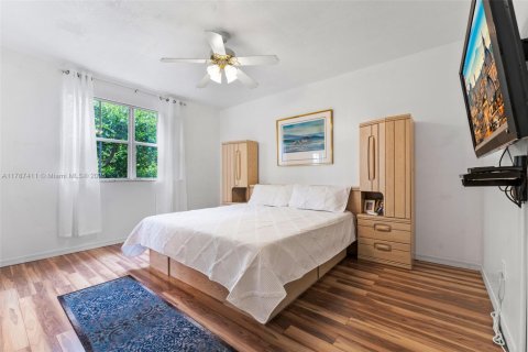 Condo in Dania Beach, Florida, 3 bedrooms  № 1664879 - photo 15