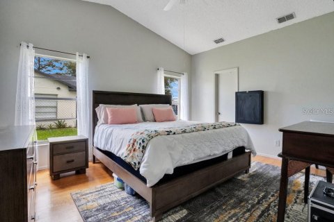 Casa en venta en Kissimmee, Florida, 4 dormitorios, 145.95 m2 № 1898771 - foto 11