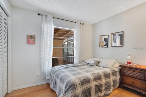 Casa en venta en Kissimmee, Florida, 4 dormitorios, 145.95 m2 № 1898771 - foto 17
