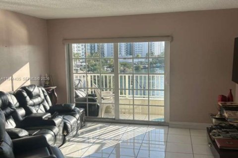 Купить кондоминиум в Майами-Бич, Флорида 2 спальни, № 2003008 - фото 6