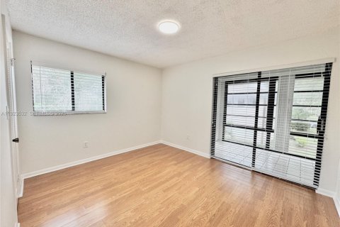 Copropriété à louer à Tamarac, Floride: 1 chambre, 58.25 m2 № 1983586 - photo 9