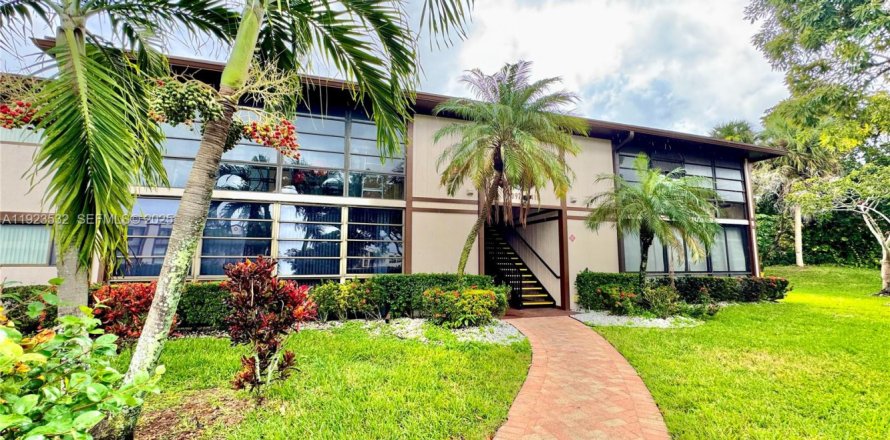 Condo à Tamarac, Floride, 1 chambre  № 1983586