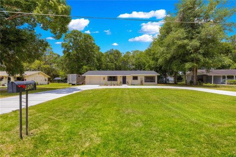 House in Ocala, Florida 4 bedrooms, 145.48 sq.m. № 1783291 - photo 4