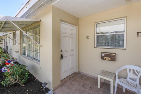 Condo in Delray Beach, Florida, 1 bedroom  № 2190794 - photo 3