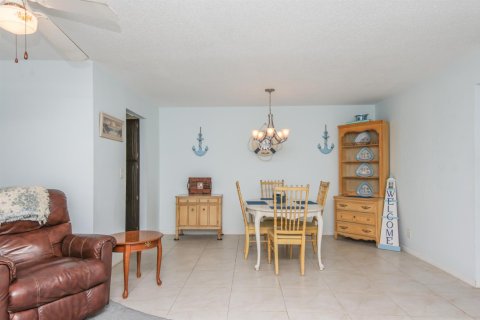 Condo in Delray Beach, Florida, 1 bedroom  № 2190794 - photo 8