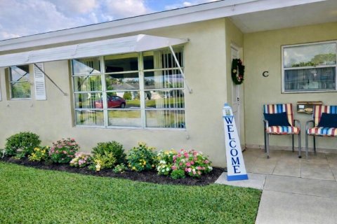 Condo in Delray Beach, Florida, 1 bedroom  № 2190794