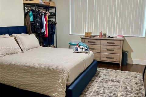 Купить таунхаус в Уэстон, Флорида 2 спальни, 103.12м2, № 2019856 - фото 10